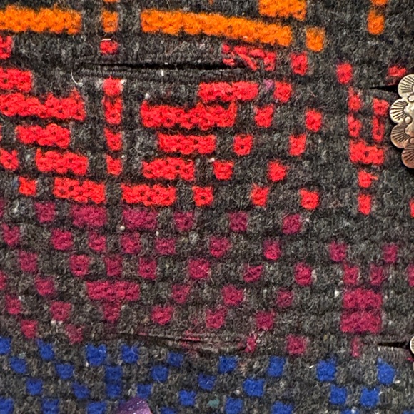 Colorful Patterned Vest - Picture 3 of 6